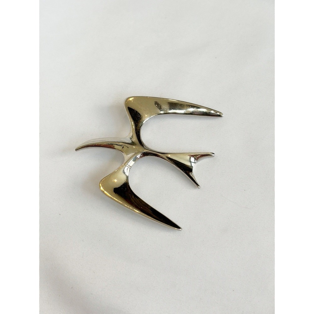 Vintage SARAH COVENTRY Signed Silver Tone Seagull  Bird Brooch Pin 2"